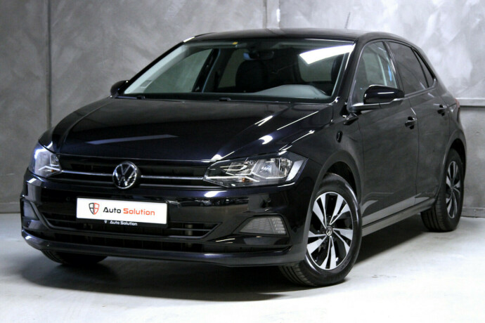 volkswagen-polo-bensin-2021-big-0