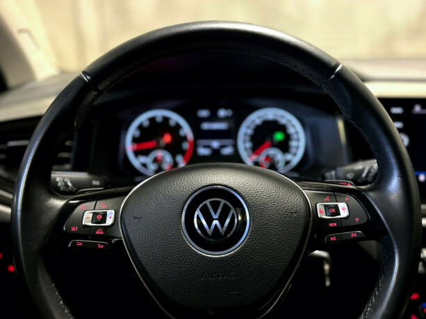 volkswagen-polo-bensin-2021-big-15