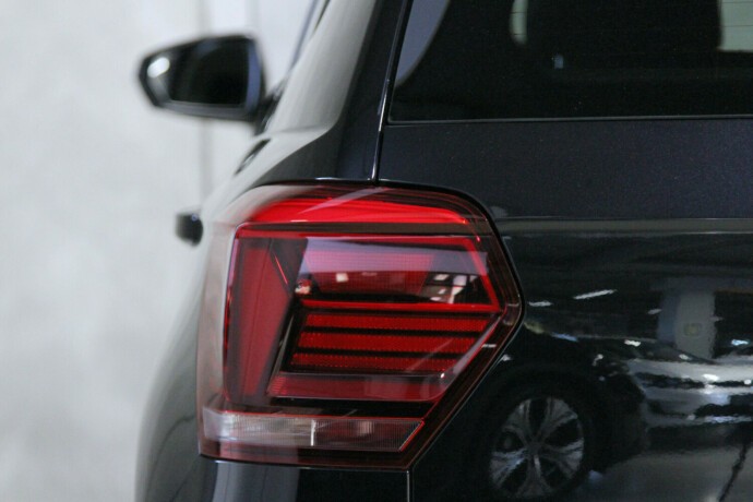 volkswagen-polo-bensin-2021-big-22