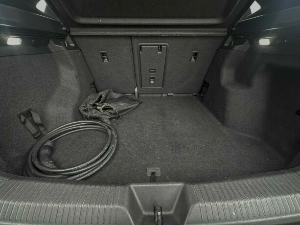 volkswagen-id4-elektrisitet-2022-big-40