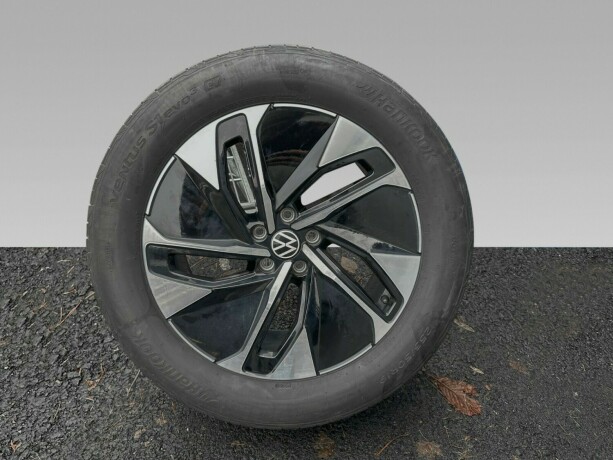 volkswagen-id4-elektrisitet-2022-big-42