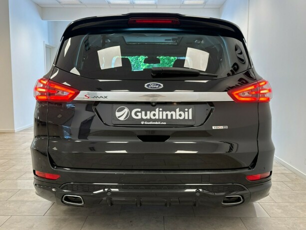 ford-s-max-diesel-2016-big-3