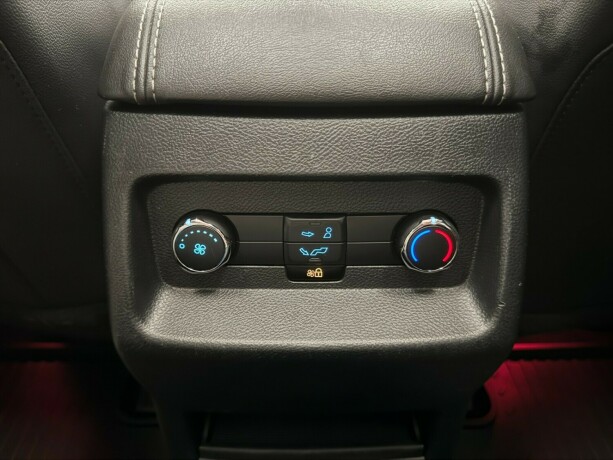 ford-s-max-diesel-2016-big-17