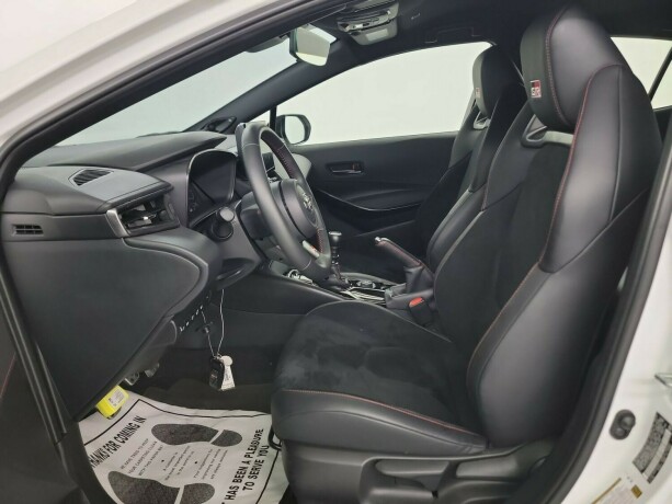 toyota-corolla-bensin-2023-big-6