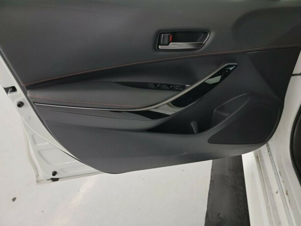 toyota-corolla-bensin-2023-big-12