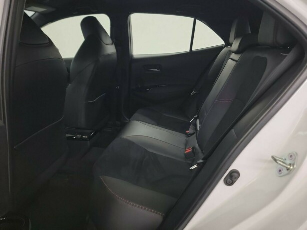 toyota-corolla-bensin-2023-big-7