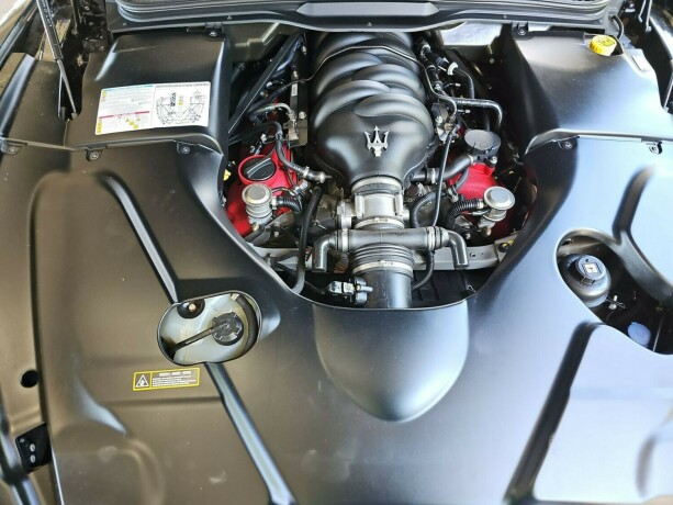 maserati-granturismo-bensin-2012-big-7