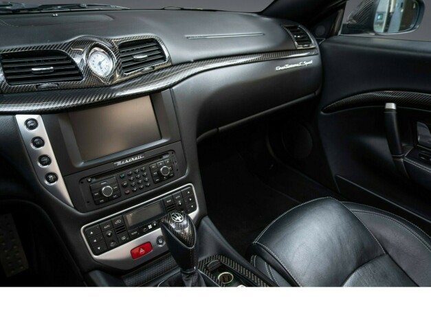 maserati-granturismo-bensin-2012-big-22