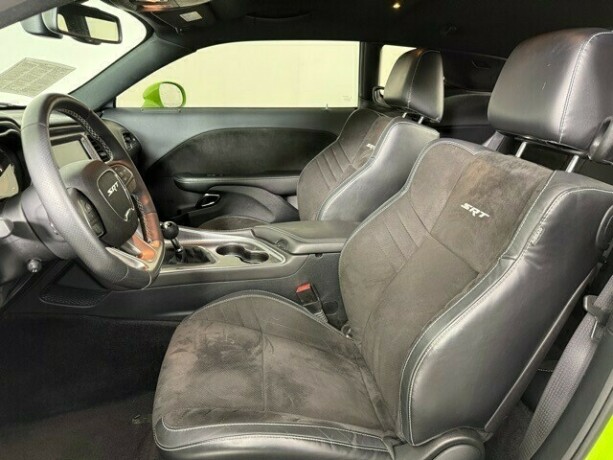dodge-challenger-bensin-2015-big-18