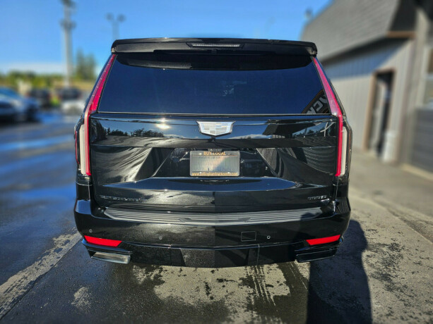 cadillac-escalade-diesel-2023-big-4