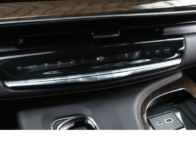 cadillac-escalade-diesel-2023-big-43