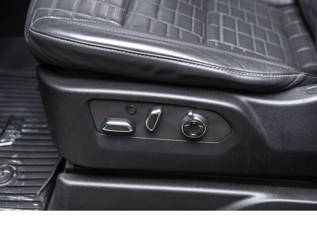 cadillac-escalade-diesel-2023-big-51