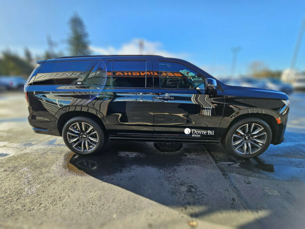 cadillac-escalade-diesel-2023-big-2