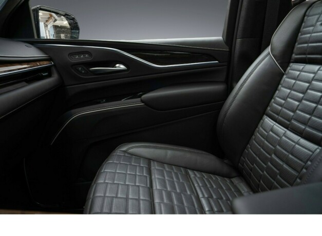 cadillac-escalade-diesel-2023-big-30