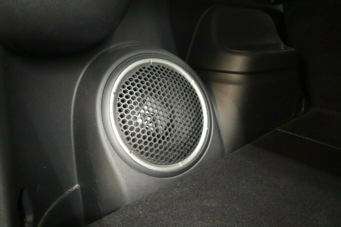 mitsubishi-outlander-elektrisitetbensin-2016-big-35