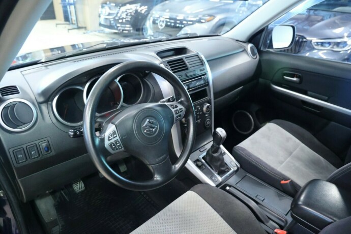 suzuki-grand-vitara-diesel-2009-big-5