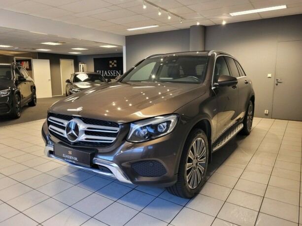 mercedes-benz-glc-elektrisitetbensin-2017-big-9