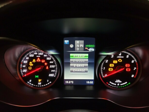 mercedes-benz-glc-elektrisitetbensin-2017-big-34