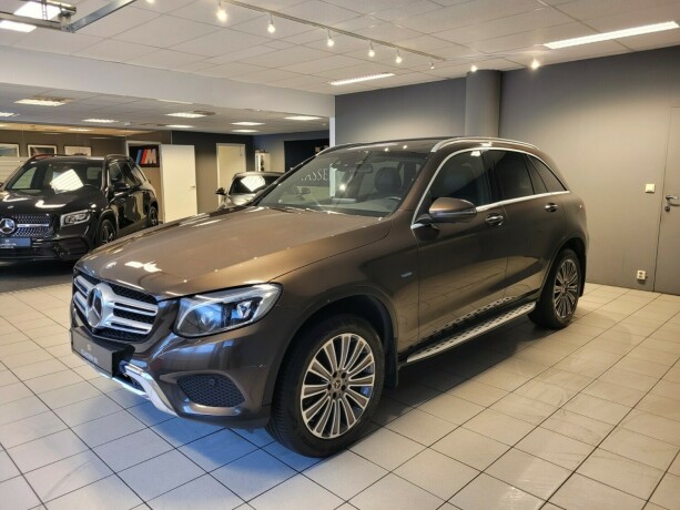 mercedes-benz-glc-elektrisitetbensin-2017-big-8