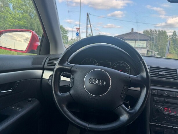 audi-a4-bensin-2005-big-10