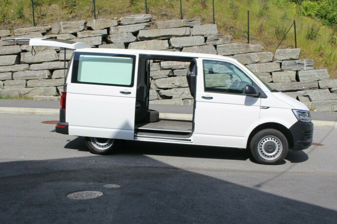 volkswagen-transporter-diesel-2019-big-6