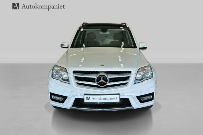 mercedes-benz-glk-diesel-2010-big-1