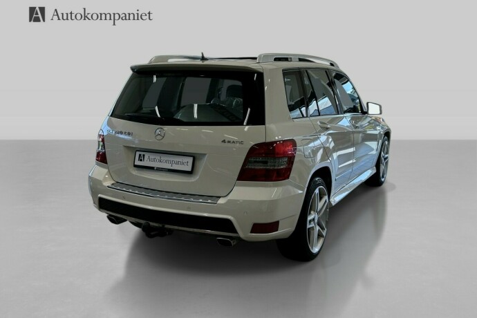 mercedes-benz-glk-diesel-2010-big-5