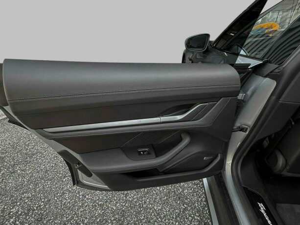 porsche-taycan-sport-turismo-elektrisitet-2023-big-53