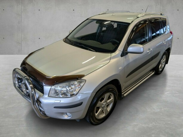 toyota-rav4-bensin-2006-big-4