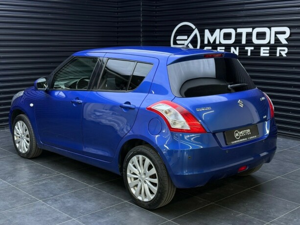 suzuki-swift-bensin-2012-big-1