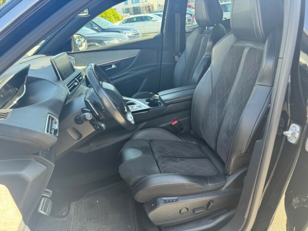 peugeot-5008-diesel-2019-big-15