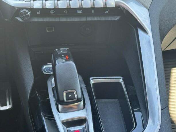 peugeot-5008-diesel-2019-big-12