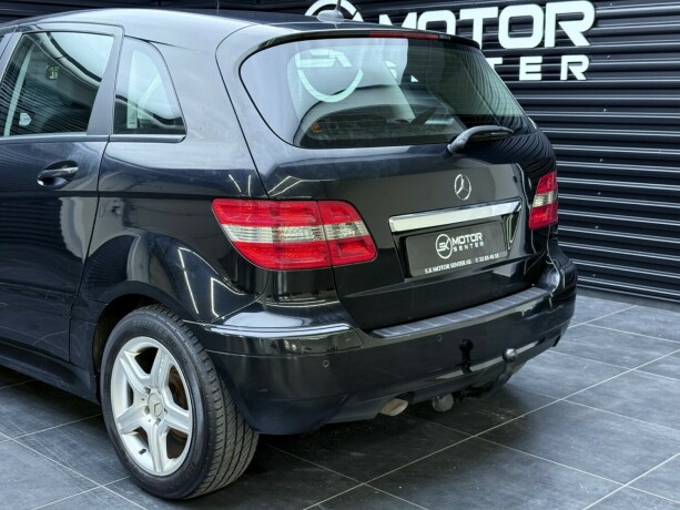 mercedes-benz-b-klasse-diesel-2009-big-5