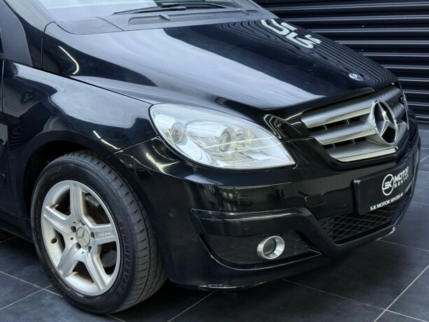 mercedes-benz-b-klasse-diesel-2009-big-2
