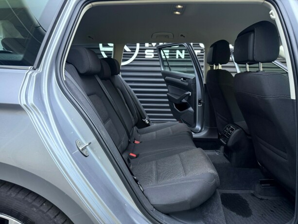 volkswagen-passat-diesel-2019-big-29
