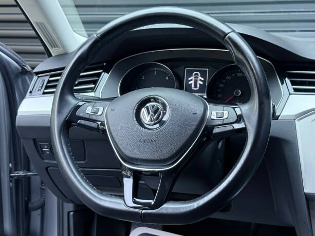 volkswagen-passat-diesel-2019-big-9