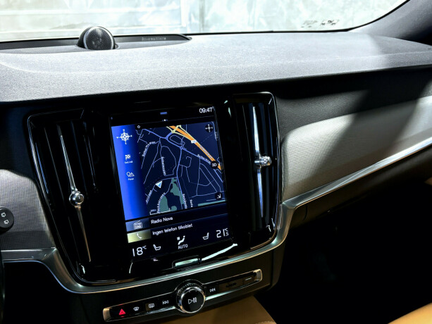 volvo-v90-diesel-2017-big-9