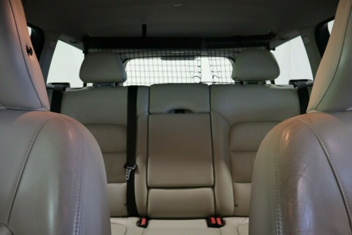 volvo-v70-diesel-2012-big-21