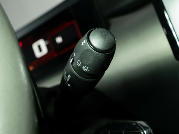 citroen-c4-cactus-diesel-2014-big-34