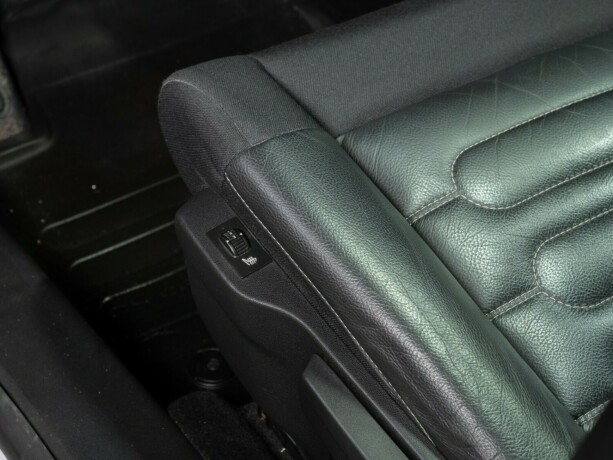 citroen-c4-cactus-diesel-2014-big-24