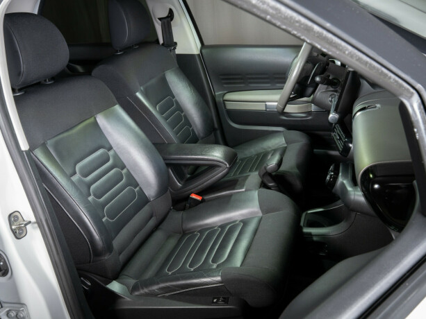 citroen-c4-cactus-diesel-2014-big-49