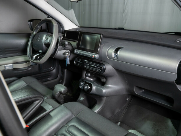 citroen-c4-cactus-diesel-2014-big-46