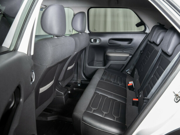 citroen-c4-cactus-diesel-2014-big-45