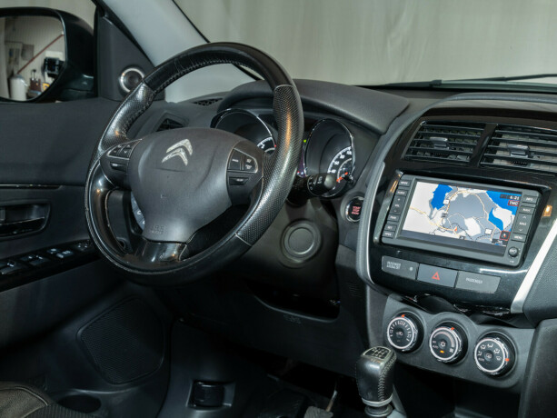 citroen-c4-aircross-diesel-2013-big-19