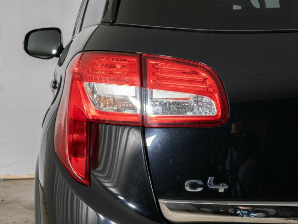 citroen-c4-aircross-diesel-2013-big-10