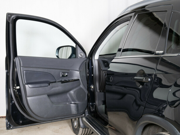 citroen-c4-aircross-diesel-2013-big-24