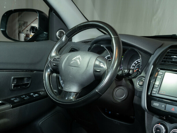 citroen-c4-aircross-diesel-2013-big-18