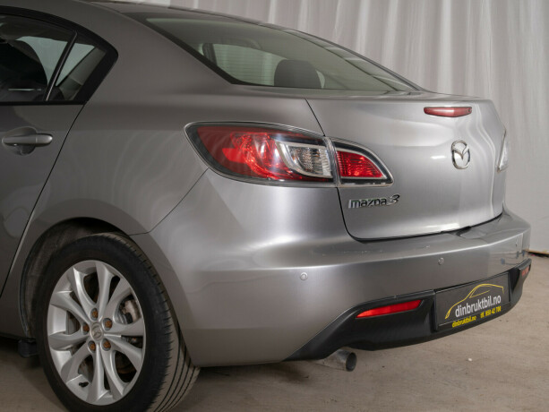 mazda-3-diesel-2010-big-8