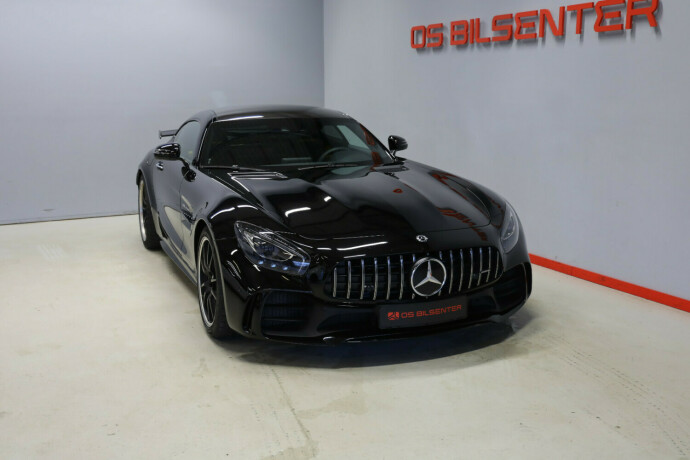 mercedes-benz-amg-gt-r-bensin-2018-big-2