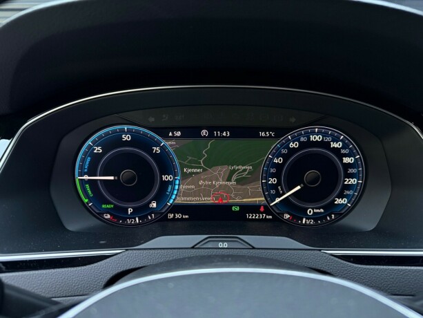 volkswagen-passat-elektrisitetbensin-2016-big-14